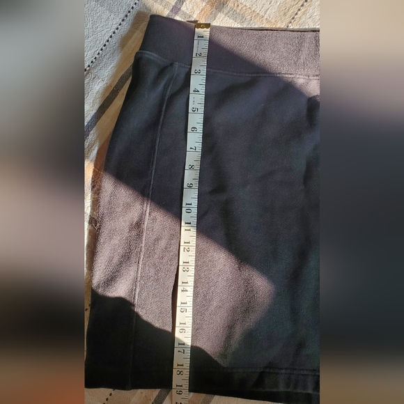 GAP FADED BLACK COTTON SWEATSHIRT MINI SKIRT. - Picture 6 of 7